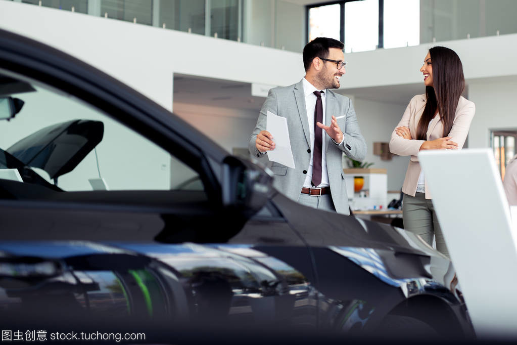 汽車銷售 展廳展示車是否值得推薦給買家？